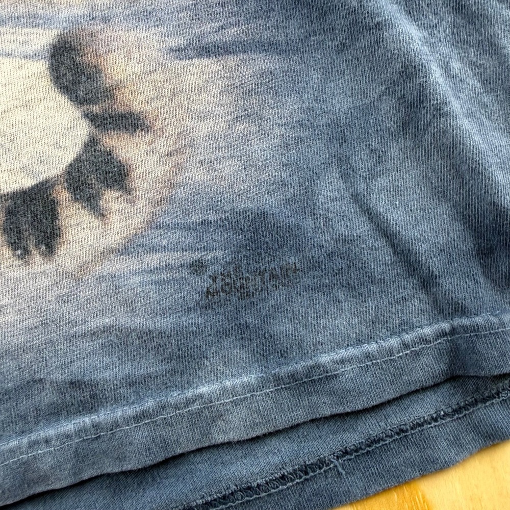 The Mountain Big Cats Graphic T-Shirt Blue Tie Dye Lion Tiger Leopard Mens M - Picture 7 of 8
